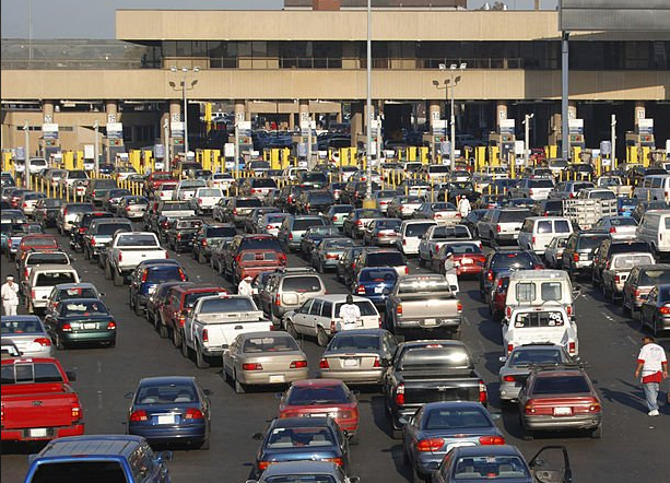 Bringing Cigars Across the U.S.-Canada Border: What’s Legal (and What’s Not)