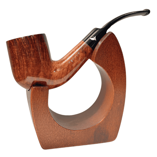 Discover the timeless elegance of the FENICE MOGANO - BENT BILLIARD pipe, a perfect companion for the discerning pipe smoker. Crafted from premium Mogano wood, this bent billiard pipe offers a rich, warm tone and exceptional durability.