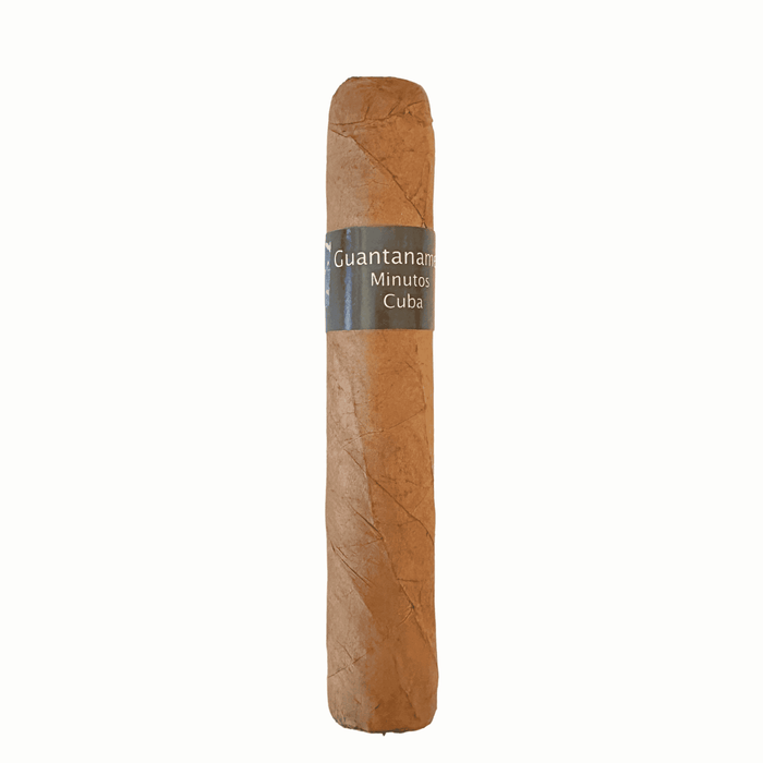 Guantanamera Minutos Cuban cigar short format light medium body Havana tobacco small quick smoke cigar
