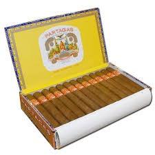 The Partagas Shorts is a well rolled cigar, with a rugged, reddish brown, oily and minimal veiny wrapper with an even, tight bunch. Solid triple cap application. Smooth to feel and spongy, with strong aromas of earth and wood and the wrapper has that beloved barnyard smell. It has a good cap.