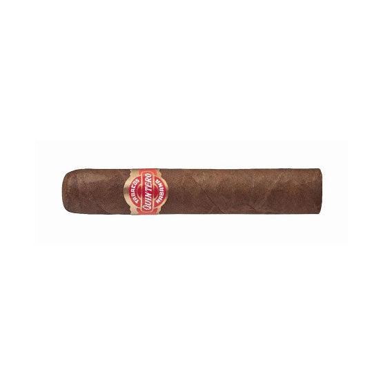 The Quintero Favoritos have cigar factory format Concha No. 2, It is a 50 ring gauge x 115mm long, with well-aged tobaccos and great depth of strong cocoa tones, all with a medium strength