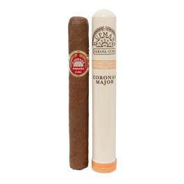 The H. Upmann Coronas Major is a Mareva vitola, with a length of 129mm and a 43 ring gauge. A wonderful aroma of milk chocolate jumped off this cigar, and gave us hints of cinnamon and honey on the cold draw.